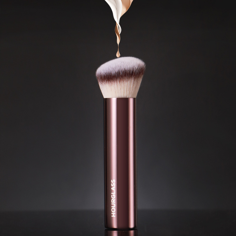 Cọ đánh nền đàu xéo hourglass SEAMLESS FINISH